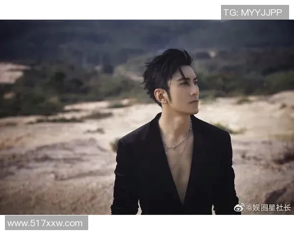 足球明星优雅正装照展现魅力风采与时尚品味的完美结合 足球明星优雅正装照展现魅力风采与时尚品味的完美结合